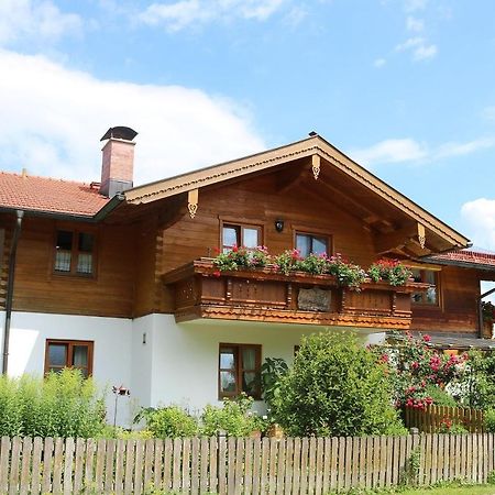 Haus Blumenfeld-Schwaiger Apartment Übersee Exterior foto