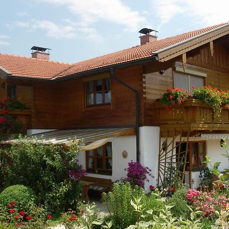 Haus Blumenfeld-Schwaiger Apartment Übersee Exterior foto