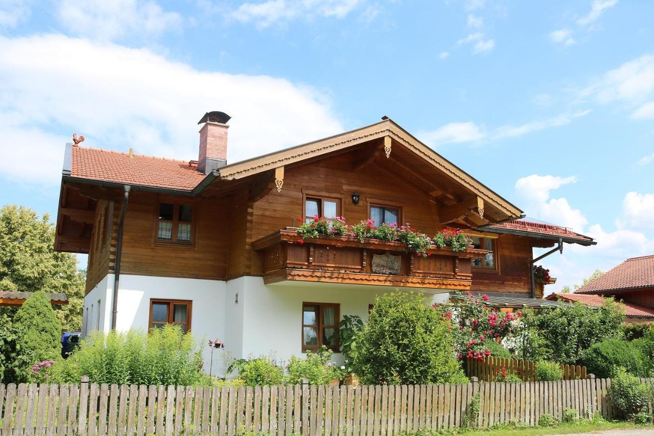 Haus Blumenfeld-Schwaiger Apartment Übersee Exterior foto